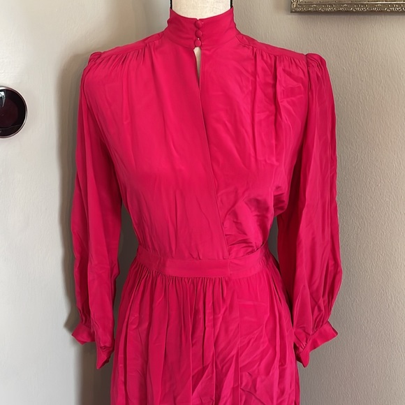 I. Magnin 100% silk dress - Picture 2 of 10